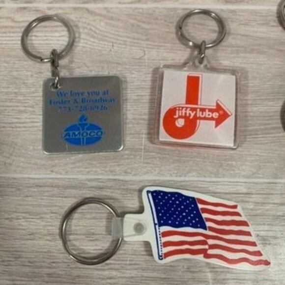 Vintage Promo Marketing Keychain Lot Jiffy Lube Amoco Radio Station And More - Picture 4 of 5